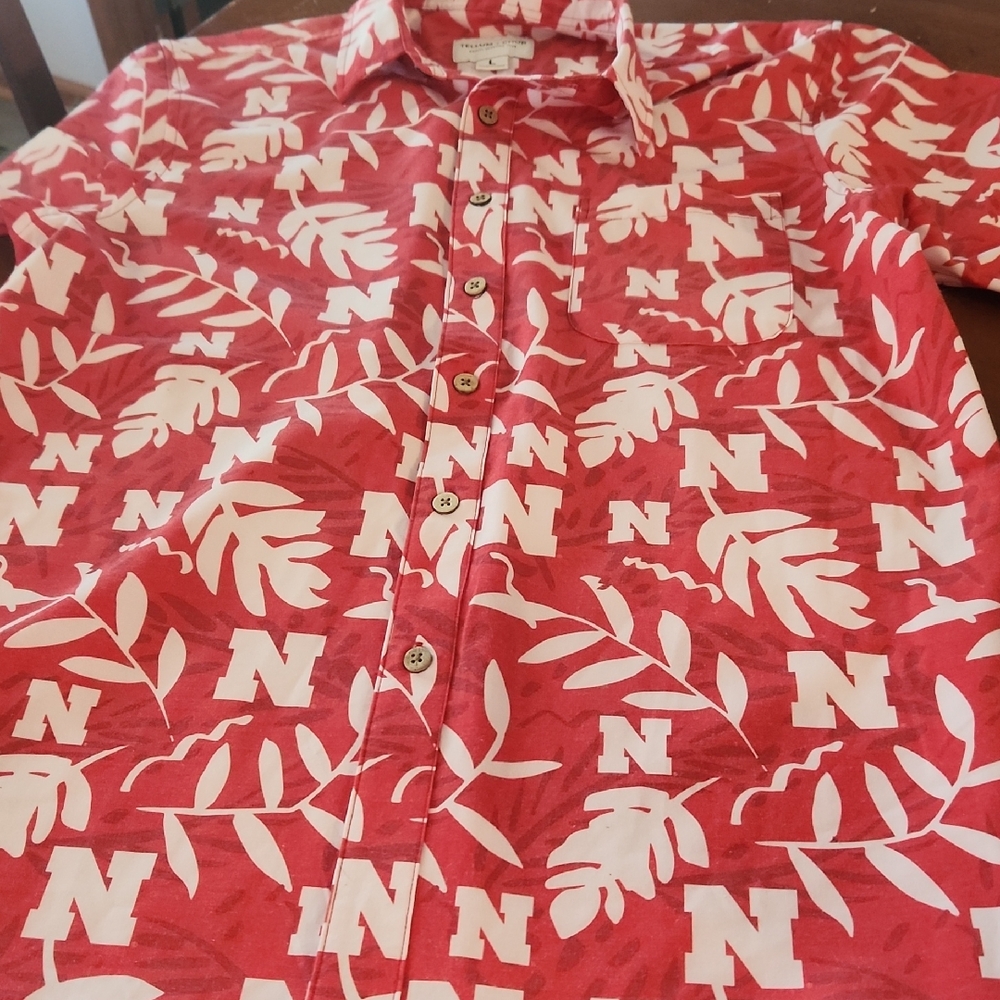 Nebraska Huskers Red Leaf Pattern Button-Down Shi… - image 1